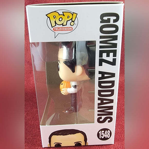 Gomez Addams funko # 1548 (nib) With pop protector - Picture 5 of 7
